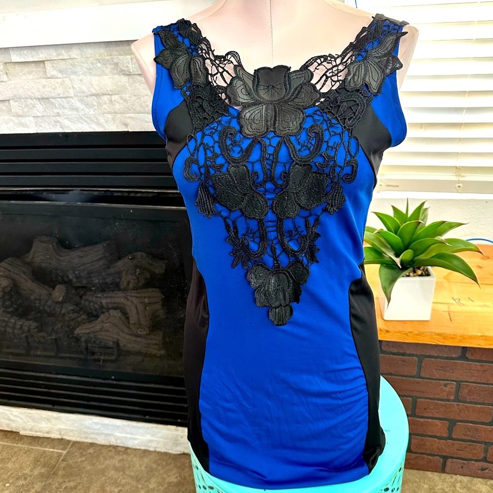 💙 LARGE BLUE & BLACK DRESS 💙